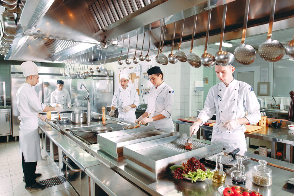 A Food Lover’s Guide to Elmwood Village: Buffalo’s Vibrant Culinary Heart